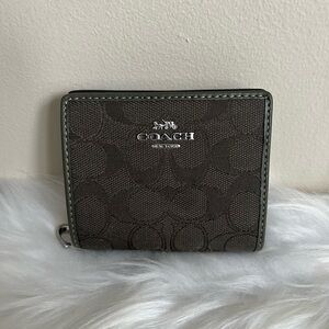 Coach Snap Wallet Olive Green Signature Canvas C3321 Excellent‎